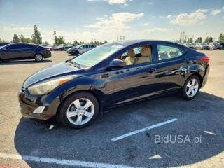 HYUNDAI ELANTRA GLS