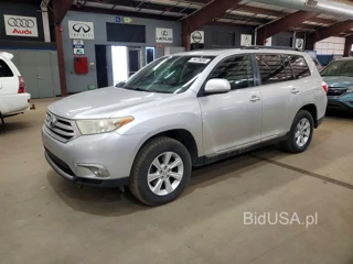 TOYOTA HIGHLANDER SE