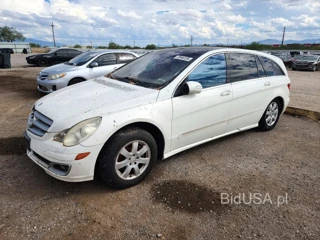 MERCEDES-BENZ R 350
