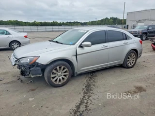 CHRYSLER 200 TOURING