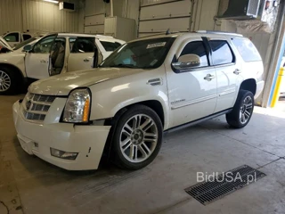 CADILLAC ESCALADE PREMIUM