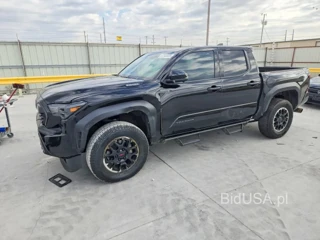 TOYOTA TACOMA TRD OFF-ROAD HV