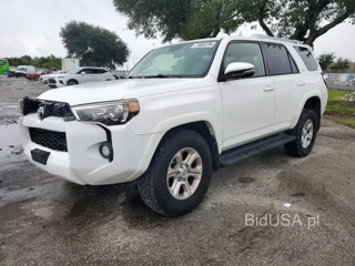 TOYOTA 4RUNNER SR5 PREMIUM