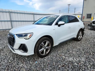 AUDI Q3 PREMIUM PLUS S-LINE