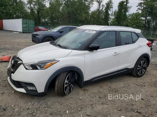 NISSAN KICKS SR