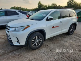 TOYOTA HIGHLANDER XLE