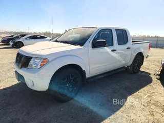 NISSAN FRONTIER SV