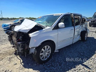 CHRYSLER TOWN & COUNTRY TOURING