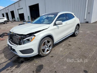 MERCEDES-BENZ GLA 250 4MATIC