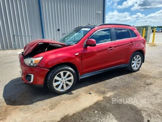 MITSUBISHI OUTLANDER SPORT SE