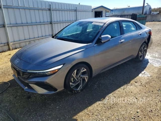 HYUNDAI ELANTRA LIMITED