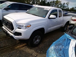 TOYOTA TACOMA SR