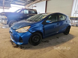 TOYOTA PRIUS C