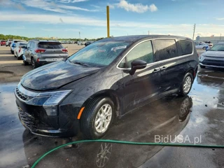 CHRYSLER PACIFICA SELECT