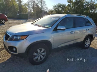 KIA SORENTO LX