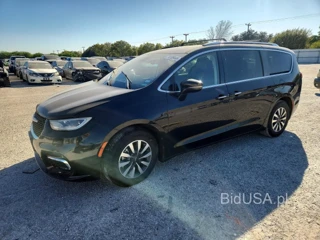 CHRYSLER PACIFICA TOURING L