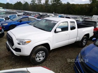 TOYOTA TACOMA SR