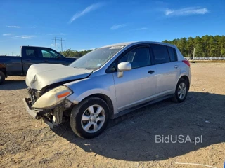 NISSAN VERSA 1.8 S