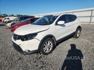 NISSAN ROGUE SPORT S