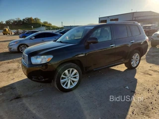 TOYOTA HIGHLANDER HYBRID