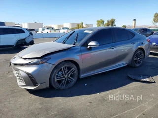 TOYOTA CAMRY XSE