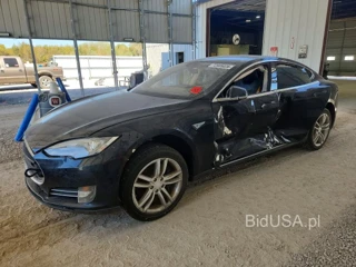 TESLA MODEL S 85