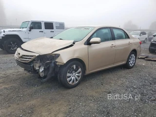 TOYOTA COROLLA LE