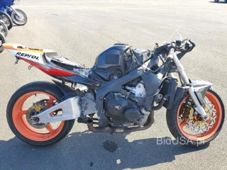HONDA CBR600 RR
