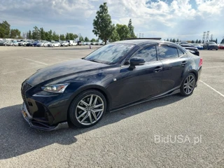 LEXUS IS 200T