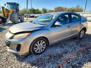 MAZDA 3 I