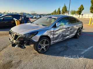 HYUNDAI SONATA HYBRID SE