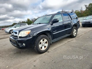 TOYOTA 4RUNNER SR5