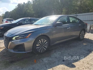 NISSAN ALTIMA SV