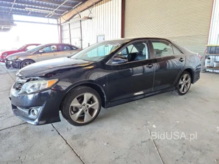 TOYOTA CAMRY SE V6