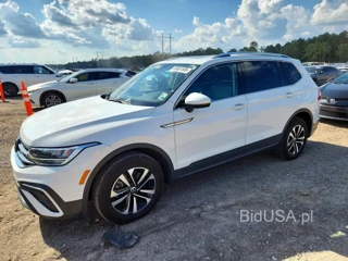 VOLKSWAGEN TIGUAN SE
