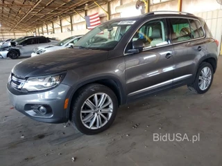 VOLKSWAGEN TIGUAN S