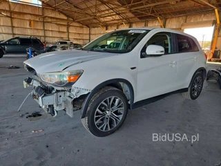 MITSUBISHI OUTLANDER SPORT ES