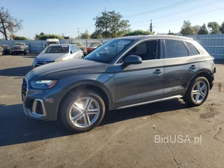 AUDI Q5 E PREMIUM PLUS 55
