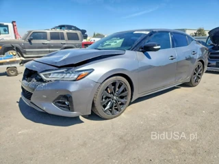 NISSAN MAXIMA SR