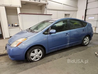 TOYOTA PRIUS BASE