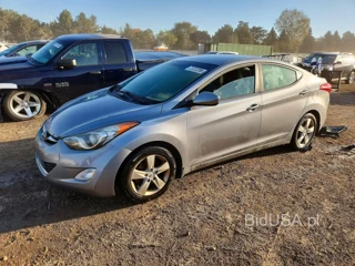 HYUNDAI ELANTRA GLS
