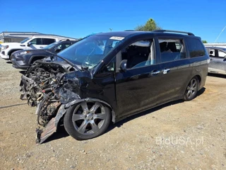 TOYOTA SIENNA SE