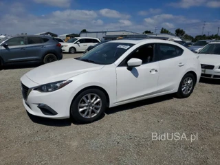 MAZDA 3 GRAND TOURING