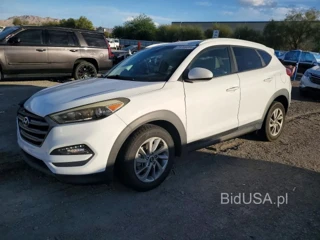 HYUNDAI TUCSON SE