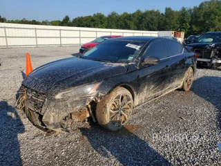NISSAN ALTIMA SR