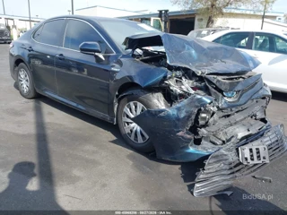 TOYOTA TOYOTA CAMRY LE HYBRID