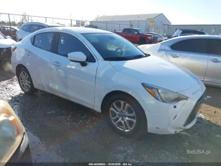 TOYOTA TOYOTA YARIS IA