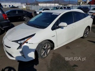 TOYOTA PRIUS FOUR TOURING