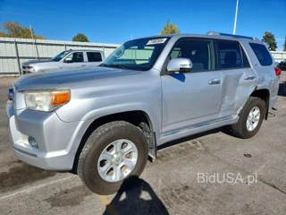 TOYOTA 4RUNNER SR5