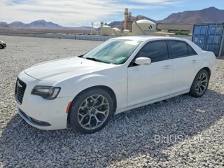 CHRYSLER 300 S